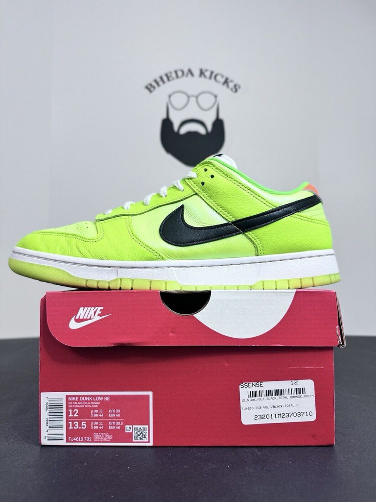 Nike Dunk Low SE Splash Volt Glow in the Dark FJ4610-702 Preowned Men's Size 12