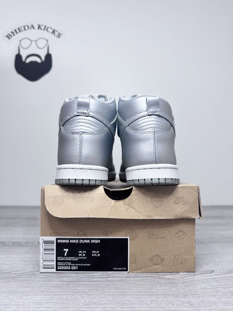 Size 7W - Nike Womens Dunk High Metallic Shoe Silver Sparkle High 325203-001