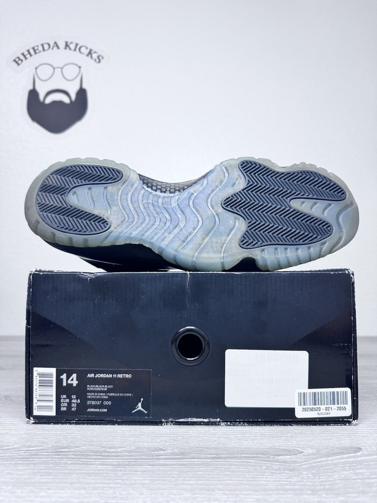 Size 14 - Jordan 11 Retro Cap and Gown 2018 378037-005 Preowned Clean