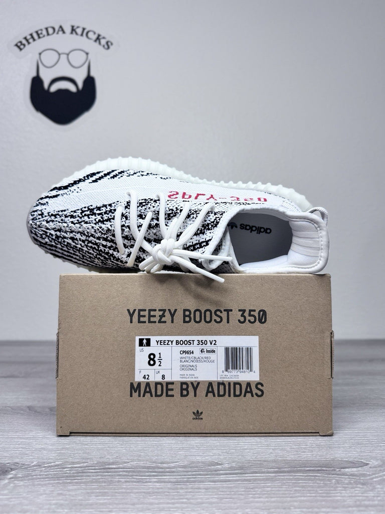 Size 8.5 - adidas Yeezy Boost 350 V2 Low Zebra CP9654 Brand New