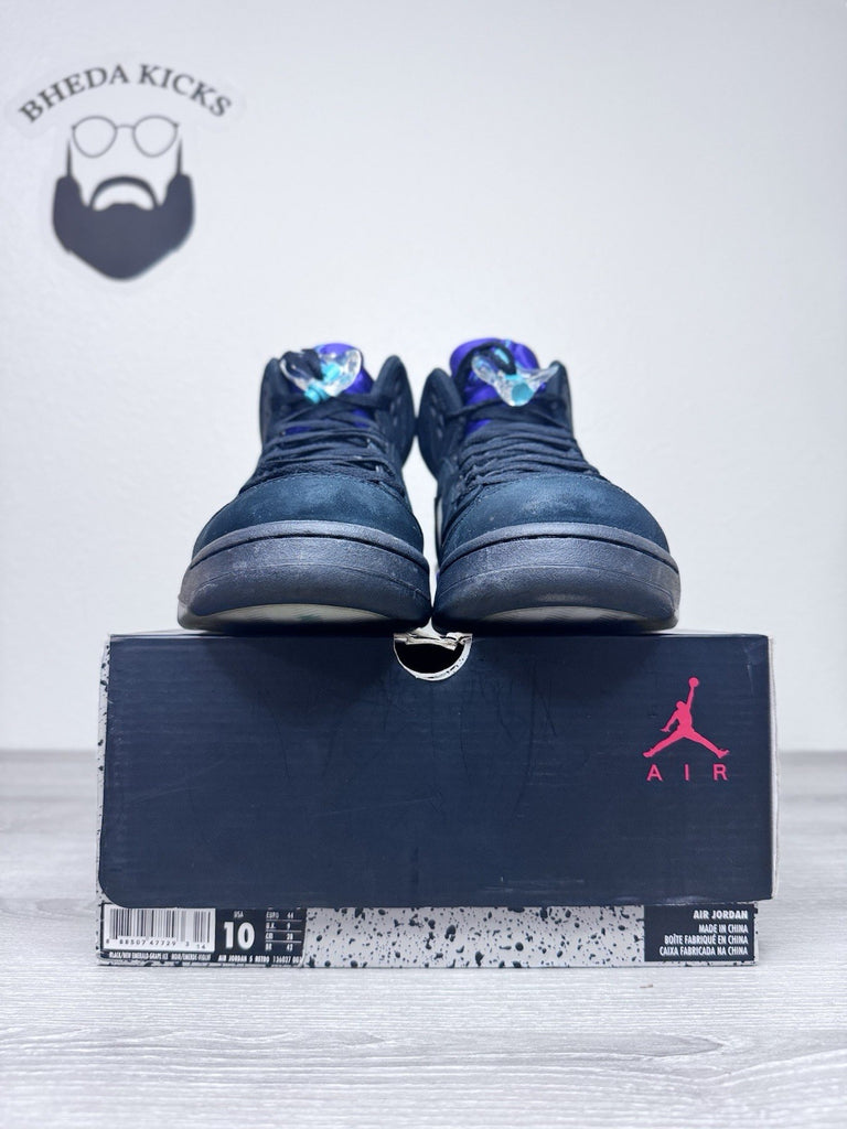 Size 10 - Nike Air Jordan 5 Retro Black Grape Mens Sneakers 136027-007 Preowned