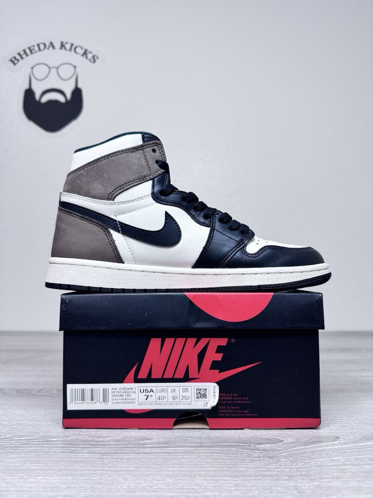 Size 7.5 - Air Jordan 1 Retro OG High Dark Mocha Mens Shoe 555088-105