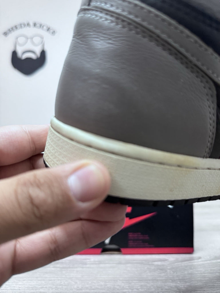 Size 11.5 - Nike Air Jordan 1 Retro High OG Shadow 2018 (555088-013) Preowned