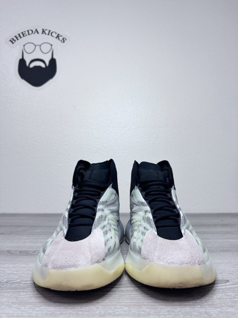 Size 10 - Adidas Yeezy Quantum Basketball White Grey FZ4362 Basketball Shoes