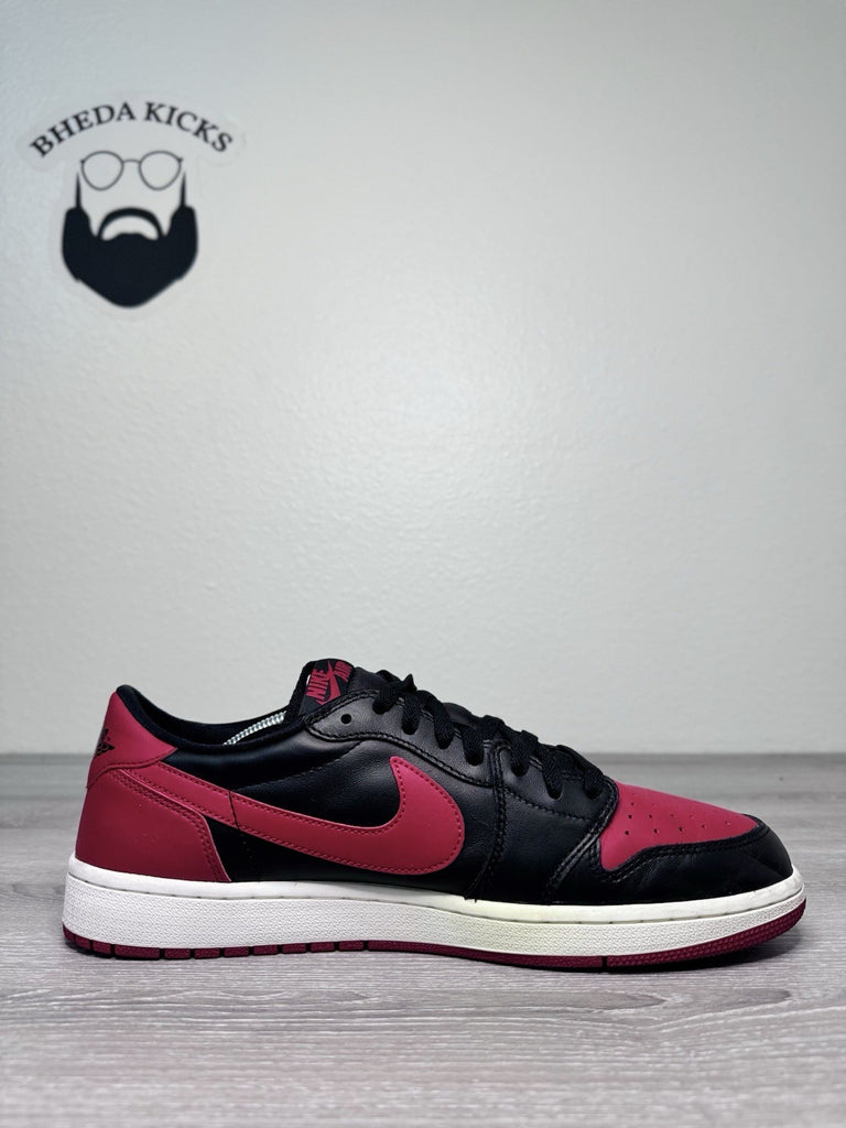 Size 12.5 - Air Jordan 1 Retro OG Low Bred Preowned 705329-001 Preowned