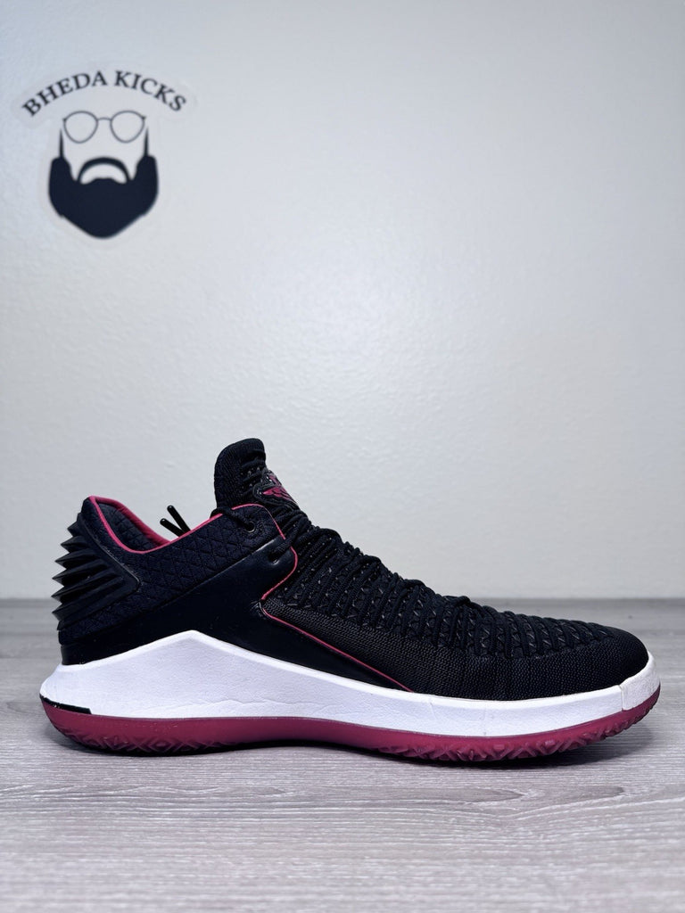 Size 14 - Nike Air Jordan XXXII 32 Low Banned Black Red Bred AA1256-001
