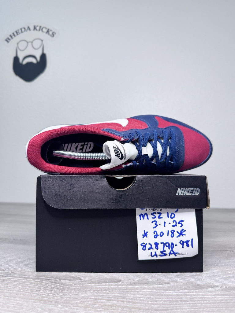 Size 10 - Nike Internationalist iD Shoes 828790-981 Preowned Authentic Rare