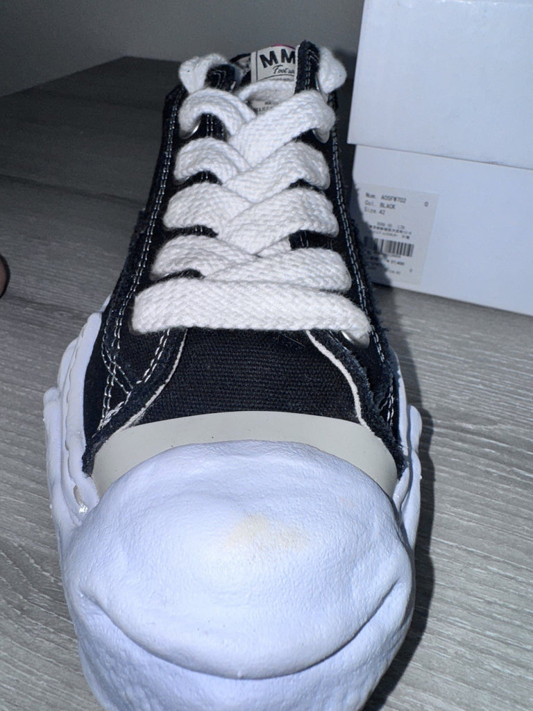 Size 42 EU/9 US - Maison Mihara Yasuhiro Hank Sole Canvas Low Preowned