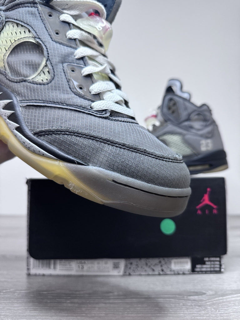 Size 13 - Nike Air Jordan 5 Retro SP x Off-White Mid Muslin CT8480-001 Preowned
