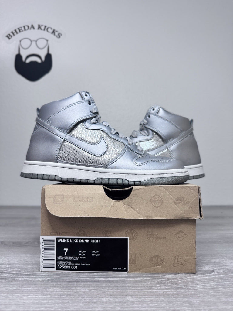 Size 7W - Nike Womens Dunk High Metallic Shoe Silver Sparkle High 325203-001
