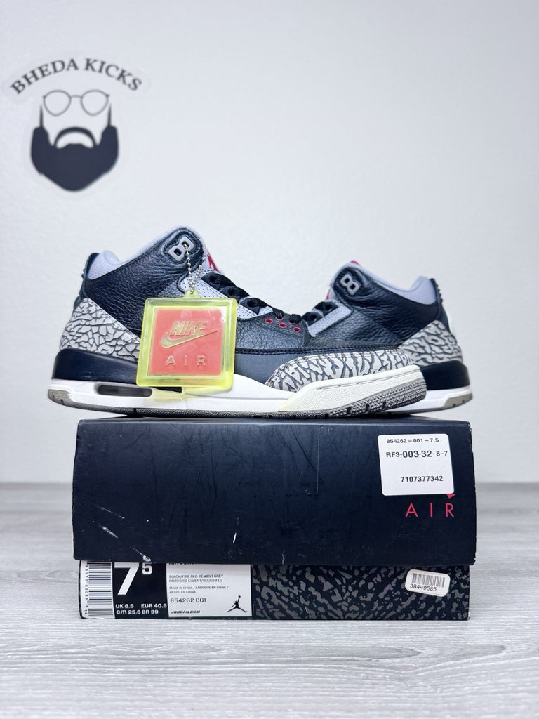 Size 7.5 - 2018 Nike Air Jordan 3 III Retro OG Black Cement 854262-001 Men's