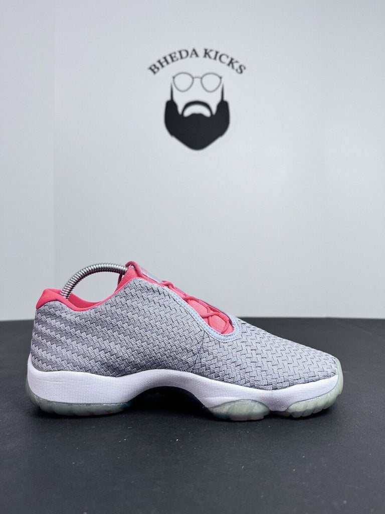 Nike Jordan Future Low Wolf Grey Infrared Men’s Preowned 718948-023 Size 8.5