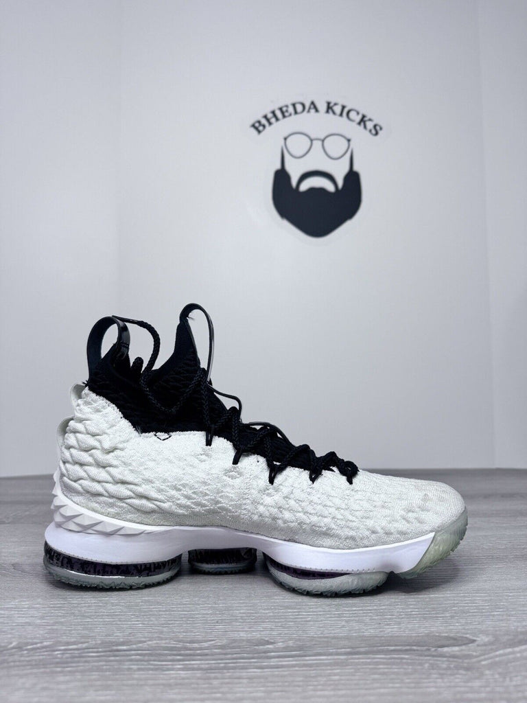 Size 9 - Nike LeBron 15 Graffiti (AQ2363-100) Preowned Authentic Rare