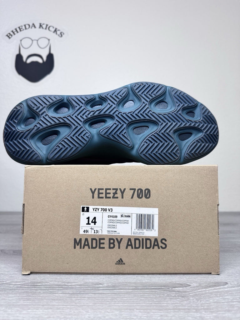 Size 14 - Adidas Yeezy 700 V3 Copper Fade Mens Orange GY4109 Kayne West