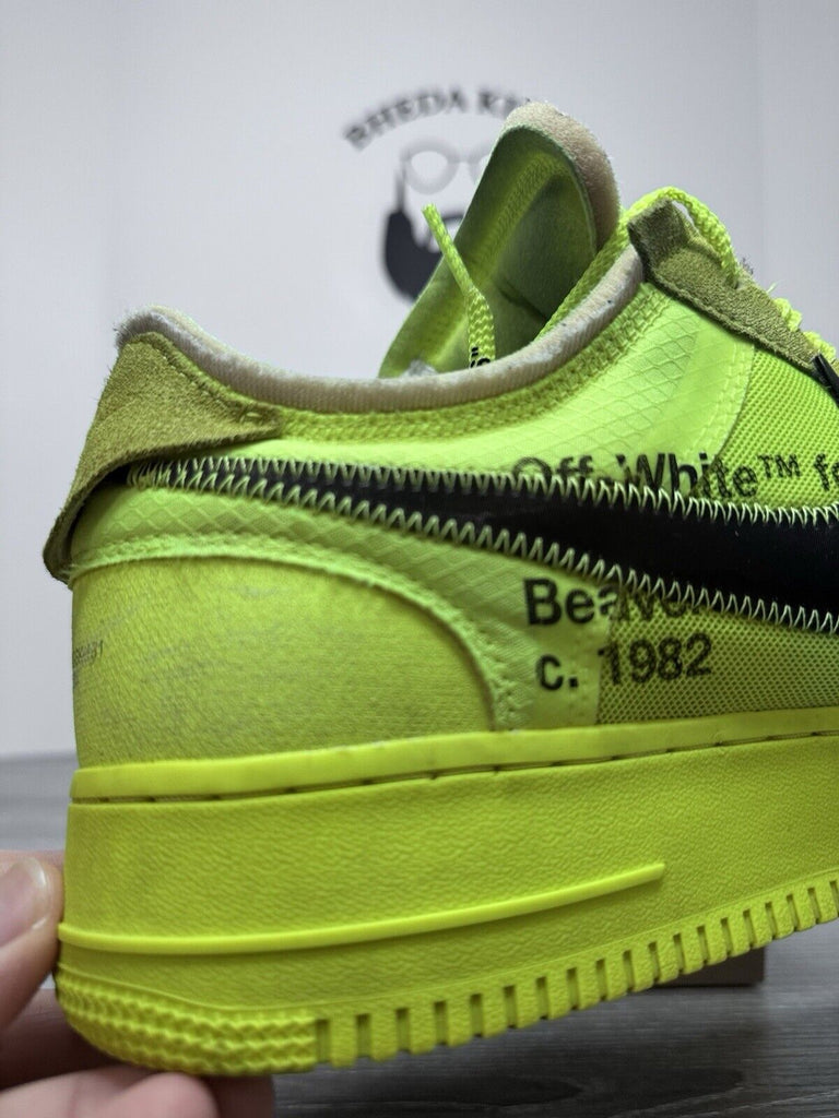 Nike Off-White x Air Force 1 Low Volt Size 13 AO4606-700 Preowned Authentic