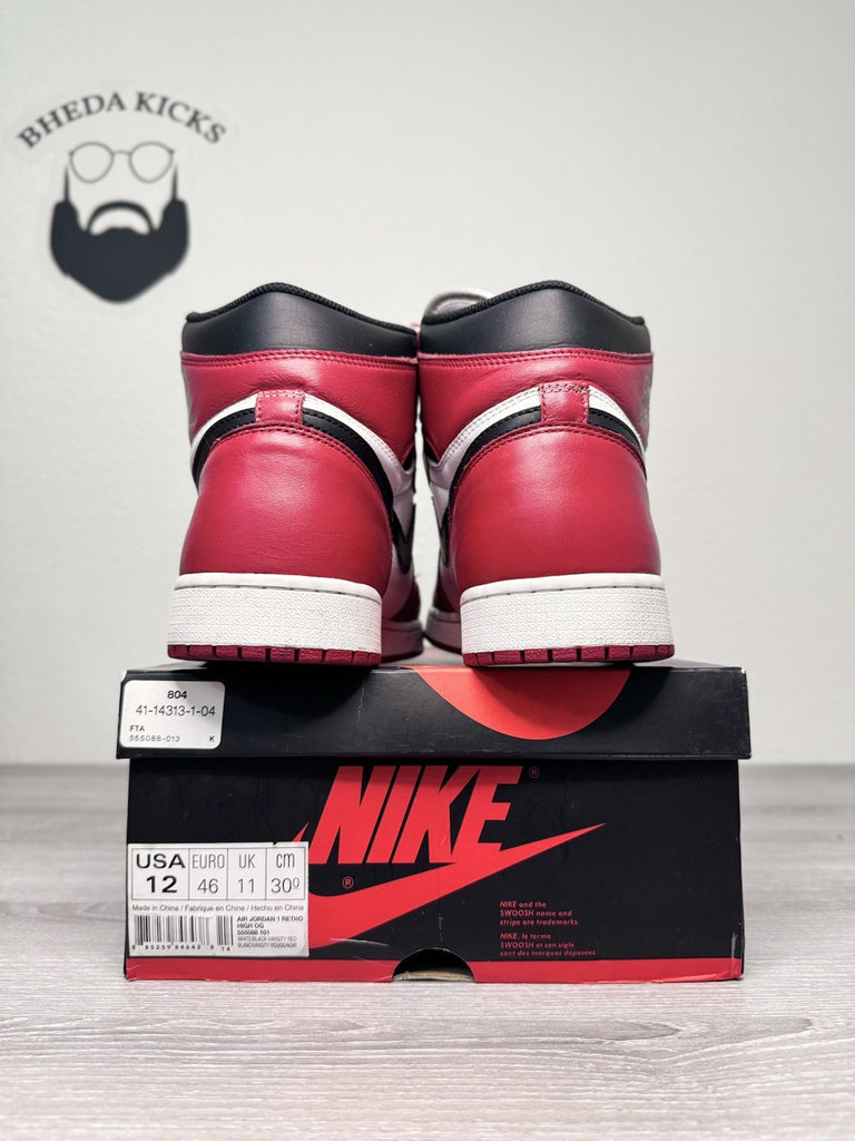 Size 12 - Air Jordan 1 Retro High OG "CHICAGO" 2015 555088-101 Preowned