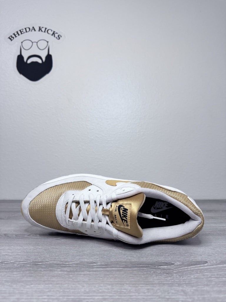 Size 15 - Nike ID Air Max 90 'Nike By You' Bred Black Red CT3621-991 Preowned