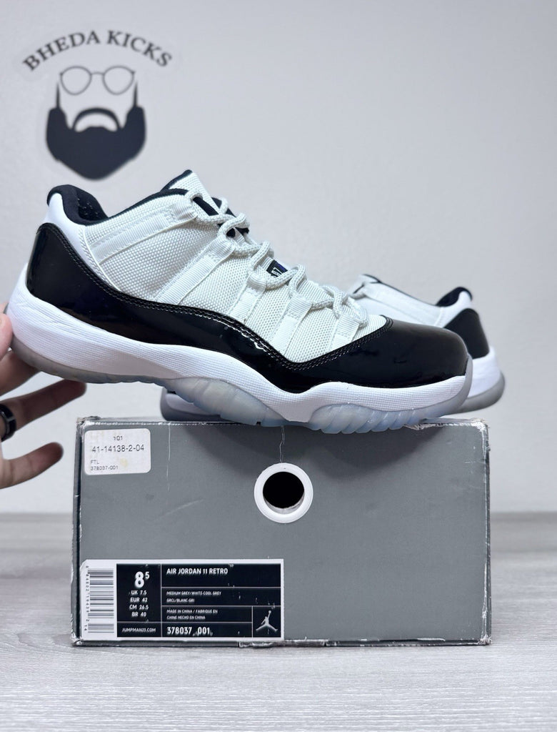 Size 8.5 - Nike Air Jordan 11 Retro Low Concord 528895-153 Preowned Clean