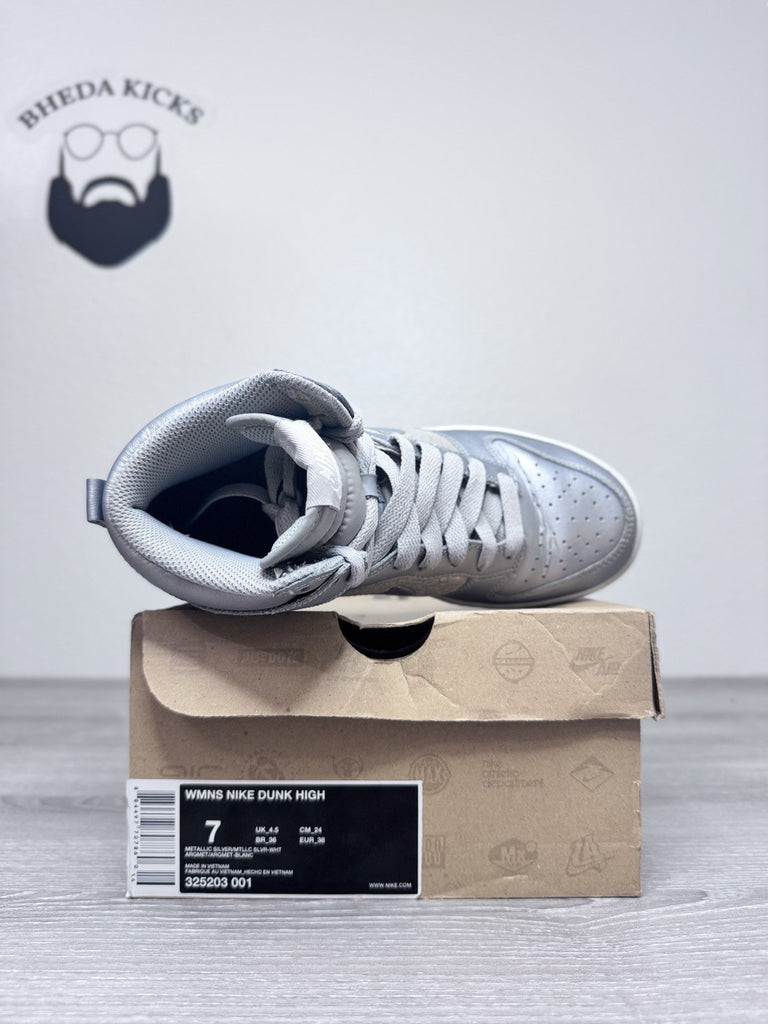 Size 7W - Nike Womens Dunk High Metallic Shoe Silver Sparkle High 325203-001