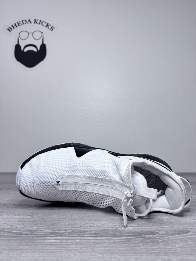Size 15.5 - Nike PG 4 Air Strobel Basketball Shoes White Black CW4134-101 NEW DS