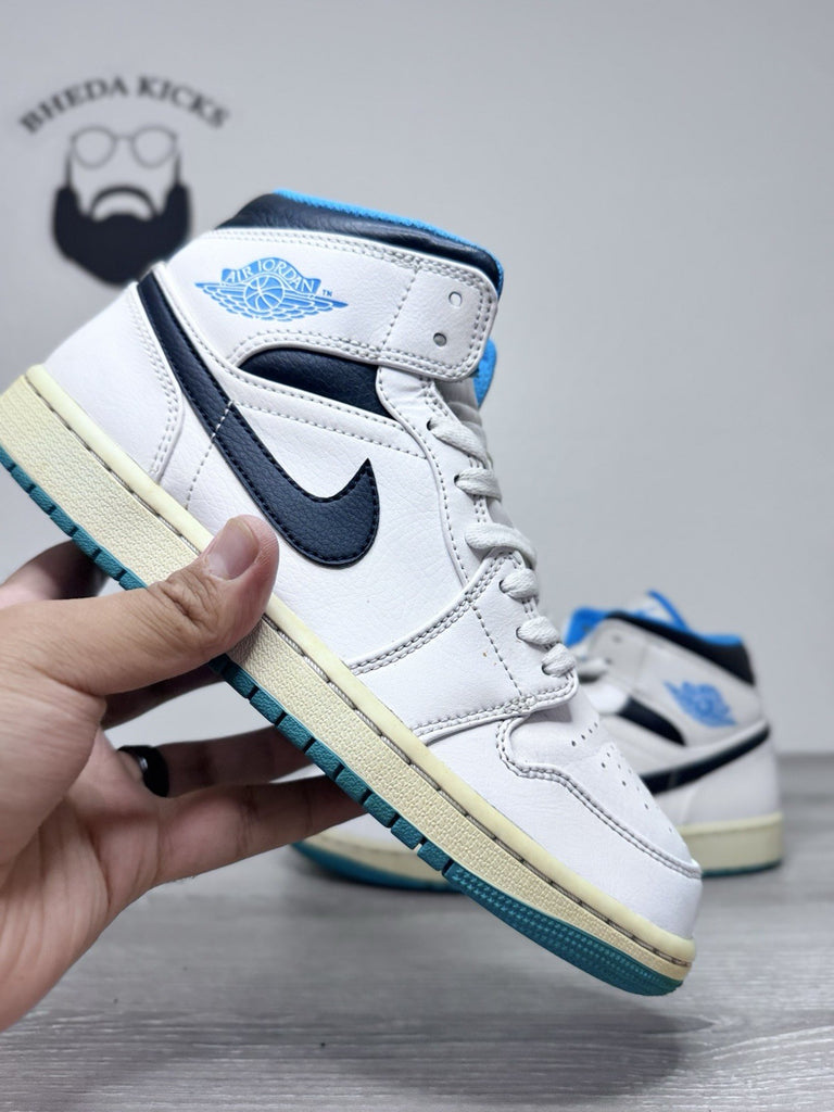 Size 8 - Air Jordan 1 Mid Laser Blue White Black Leather (554724-141)