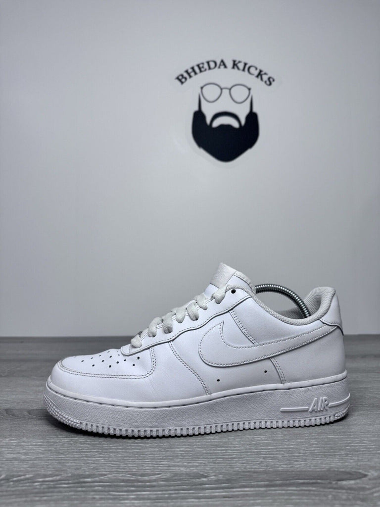 Size 9 - Nike Air Force 1 Low Triple White Mens Shoes 315122-112 Preowned