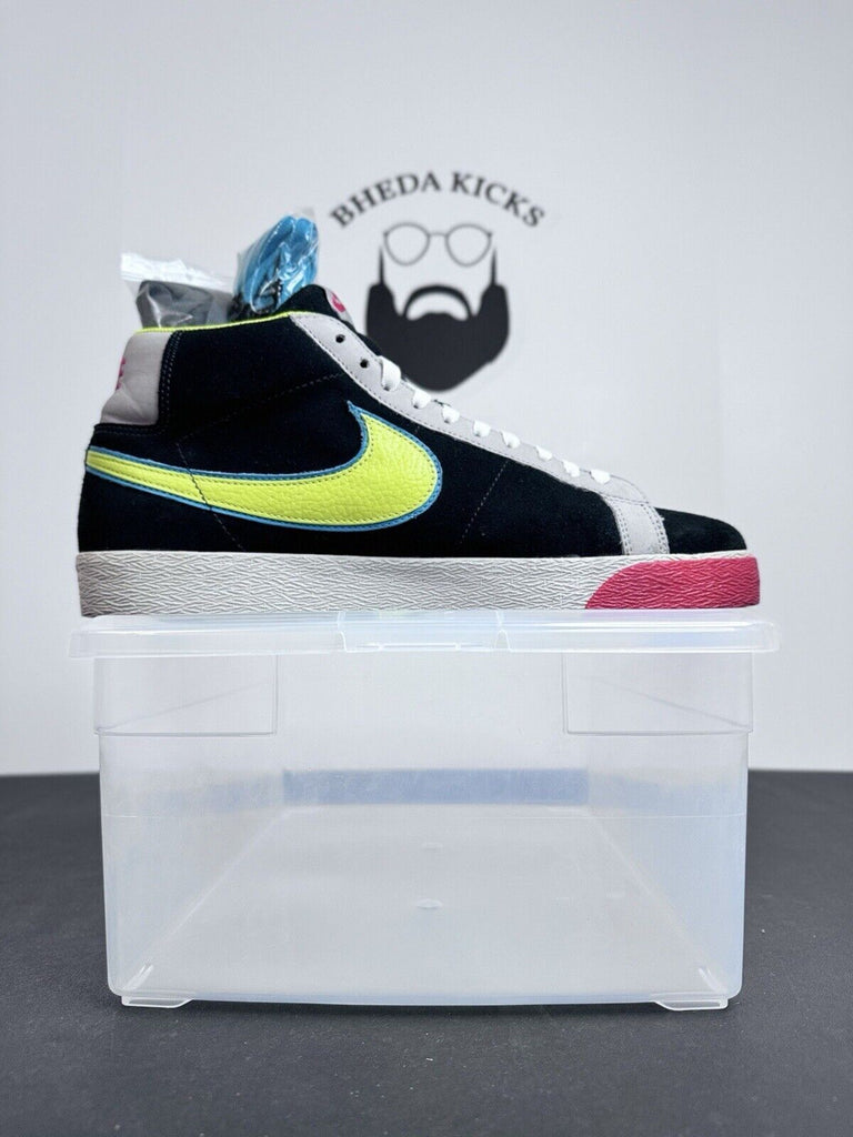 Nike SB Blazer Ms PacMan Black Bright Cactus Blue Dunk 2008 310801-031 Size 12