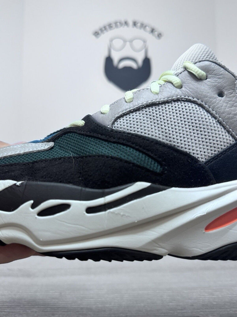 Size 9.5 - Adidas Yeezy Boost 700 Low Wave Runner B75571 OG Preowned Authentic