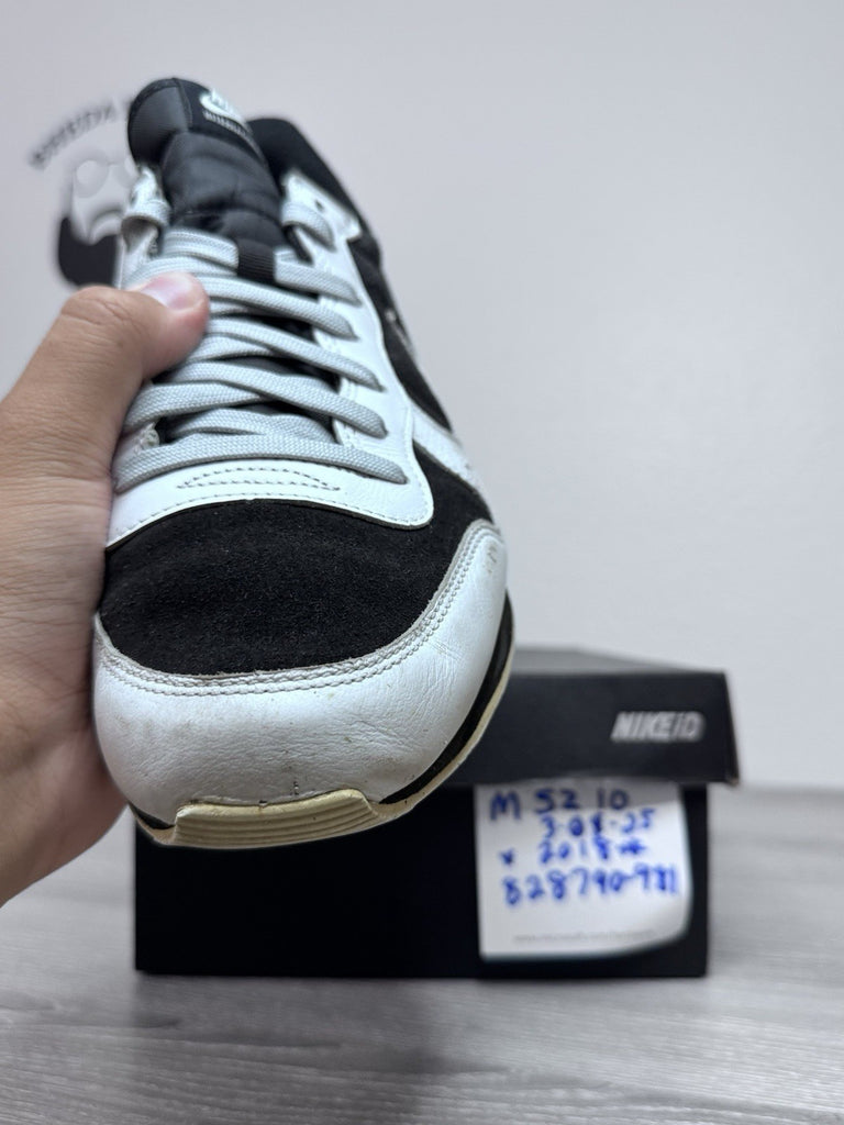 Size 10 - Nike Internationalist iD Shoes 828790-981 Preowned Authentic Rare