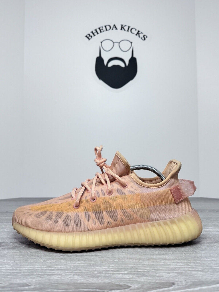 Size 10.5 - adidas Yeezy Boost 350 V2 Mono Clay (GW2870) Preowned Authentic