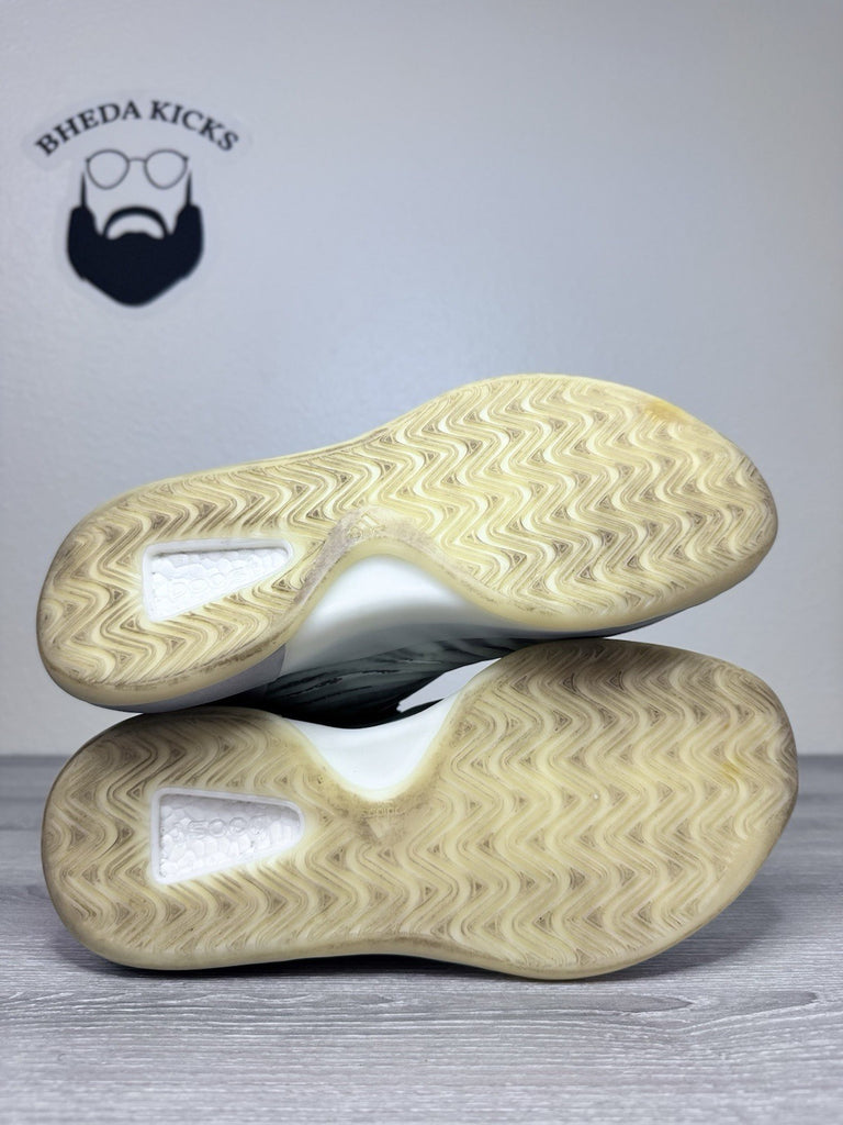 Size 10 - Adidas Yeezy Quantum Basketball White Grey FZ4362 Basketball Shoes