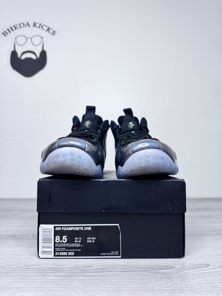 Size 8.5 - Nike Air Foamposite One Hologram 314996-900 Preowned Authentic