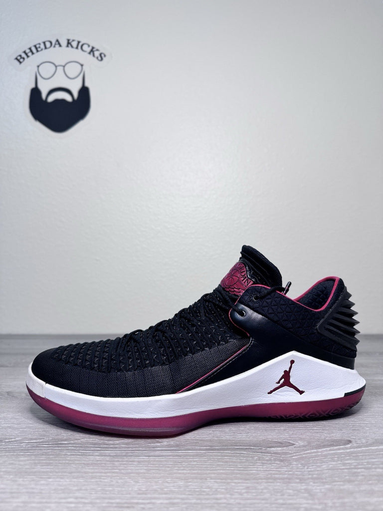Size 14 - Nike Air Jordan XXXII 32 Low Banned Black Red Bred AA1256-001