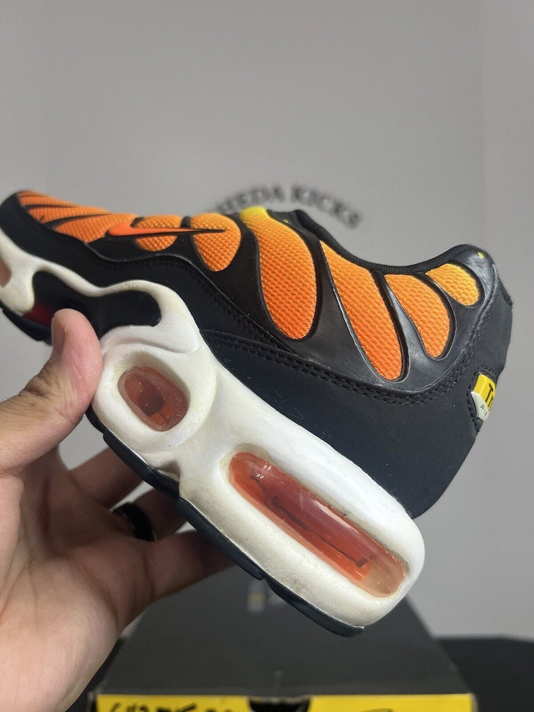 Nike Air Max Plus TXT Tiger Sunset Orange Black White 647315-700 Men’s Size 13