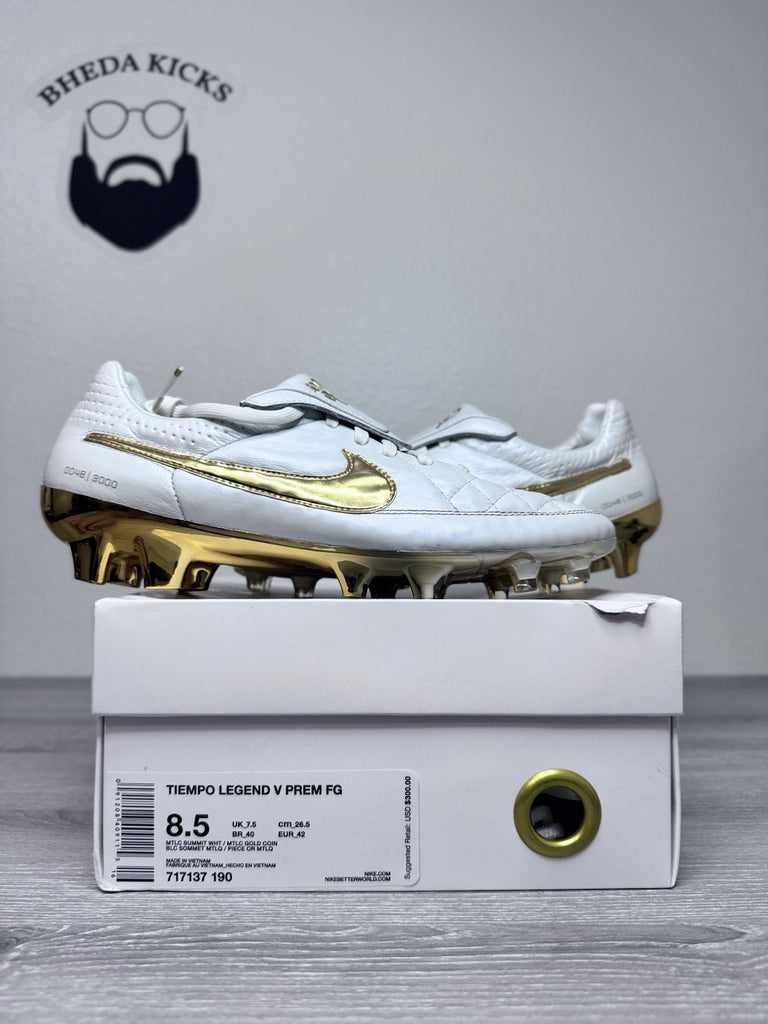 Size 8.5 - Nike Tiempo Legend V Prem Ronaldinho FG “Touch of Gold" 717137-190