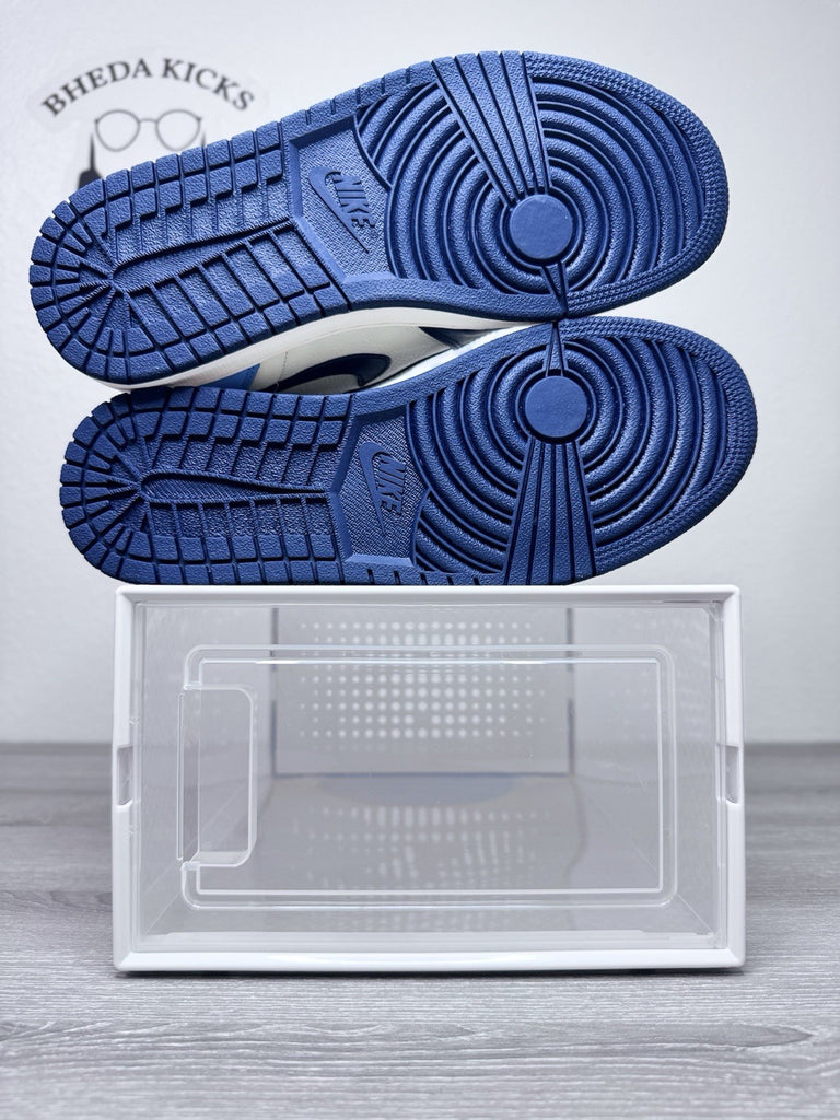 Size 8.5 - Air Jordan 1 Obsidian UNC Men's 555088-140 Brand New