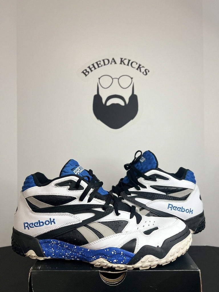 Reebok Scrimmage Mid White Black Blue Preowned Authentic 2248120 Men’s Size 12