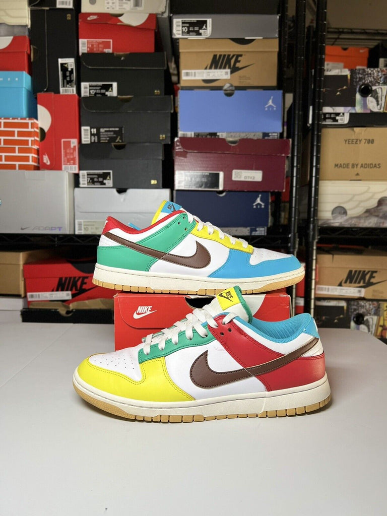 Nike Dunk Low SE Light Chocolate Red Green White Gum Size 11 DH0952-100 OG Low