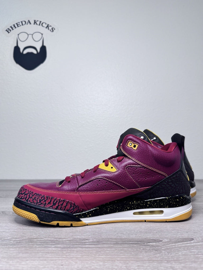 Size 15 - Jordan Son of Mars Low Team Red Gold 2013 Mens 580603-607 Preowned