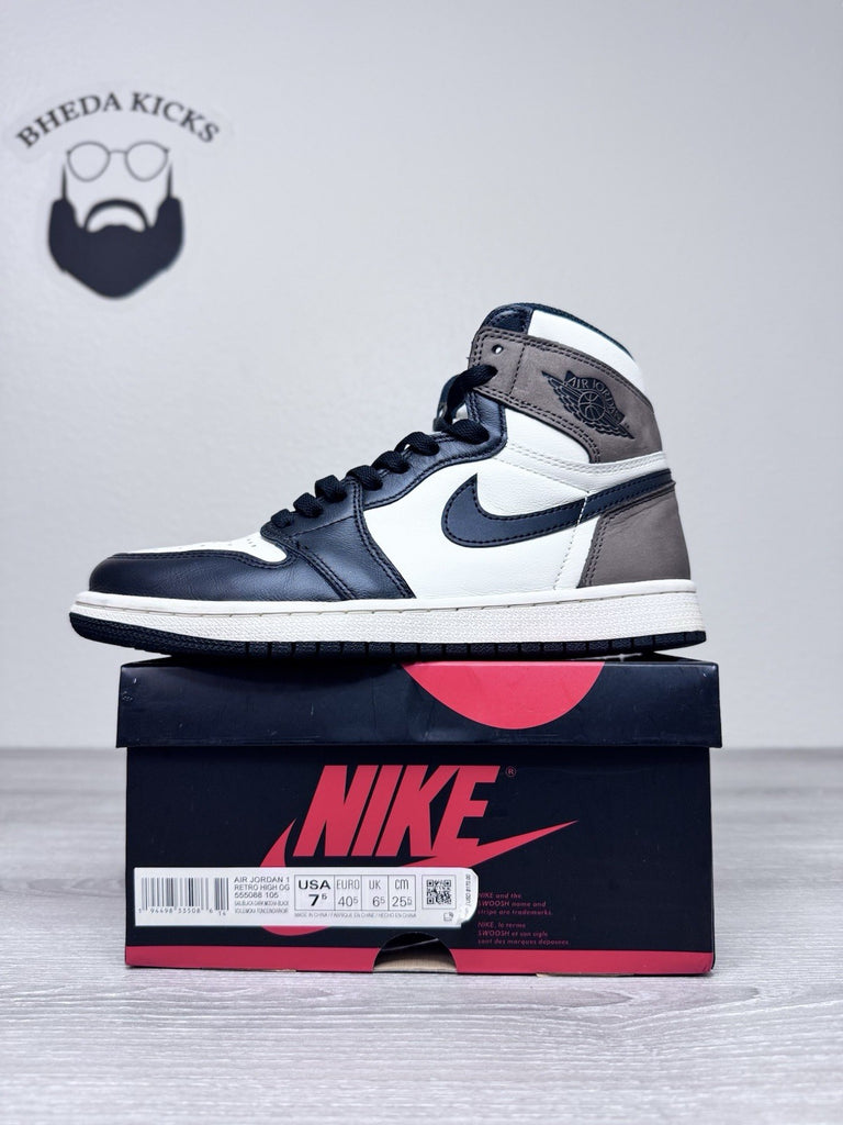Size 7.5 - Air Jordan 1 Retro OG High Dark Mocha Mens Shoe 555088-105