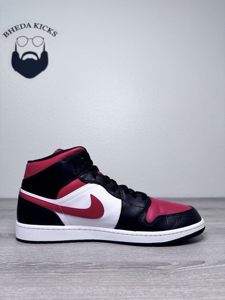 Size 15 - Nike Air Jordan 1 Mid White Black Red Bred Toe 554724-079 Preowned