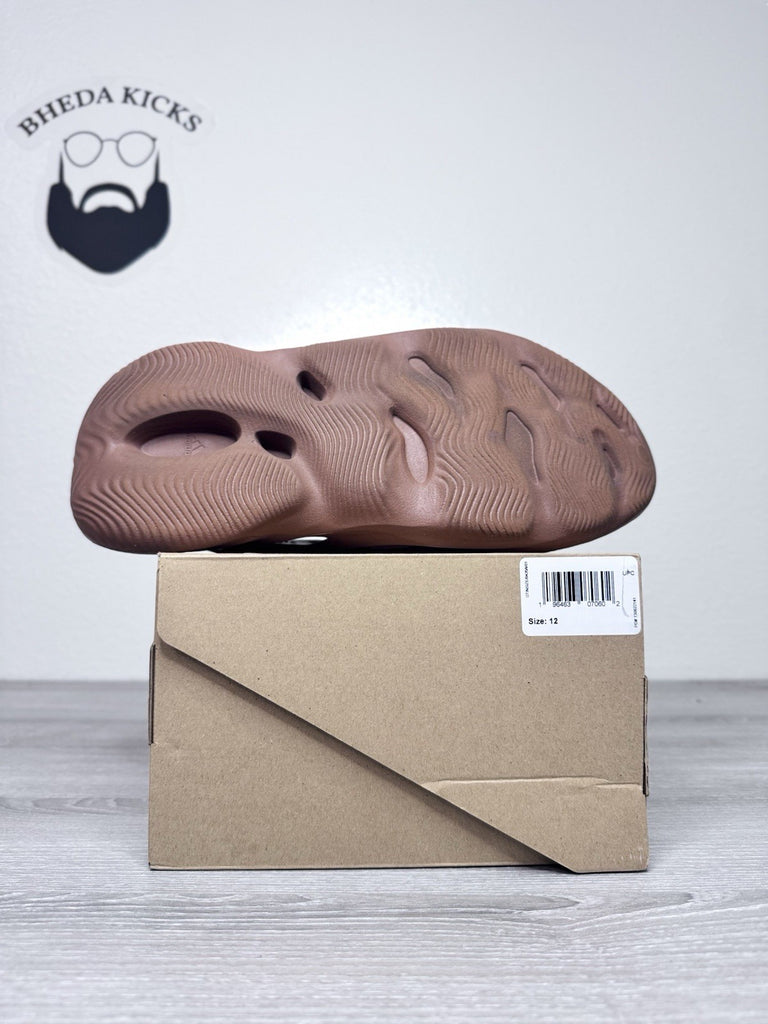 Size 12 - Adidas Yeezy Foam Runner Clay Red YZY FOAM RNR HP5335 Preowned