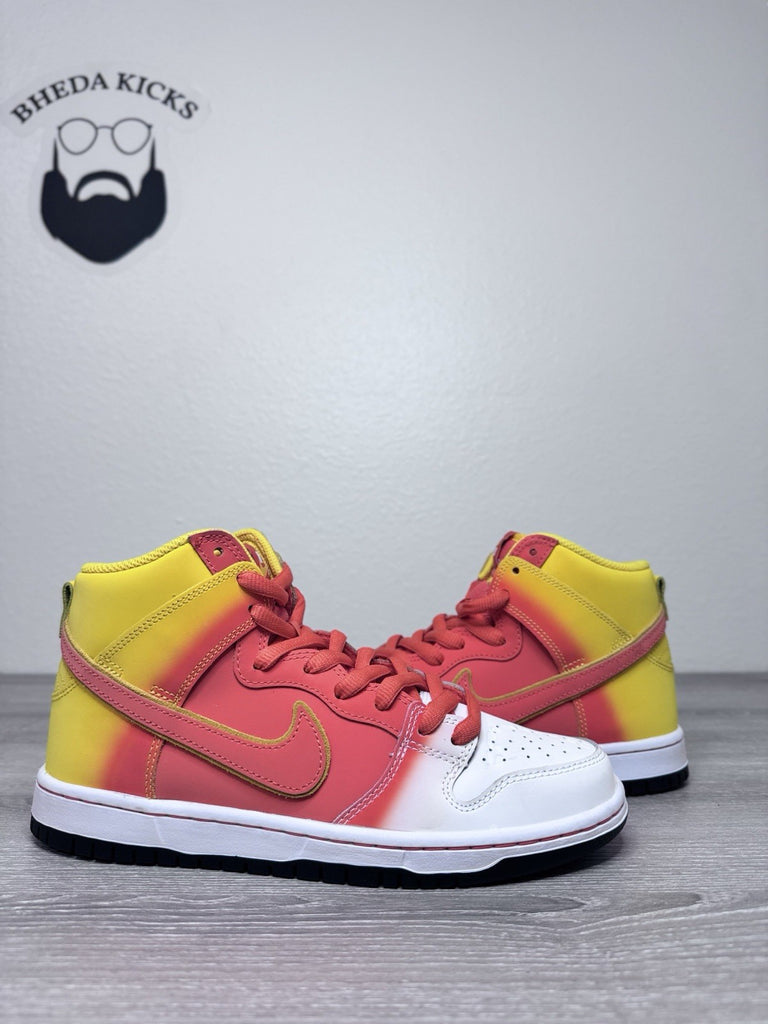 Size 7.5 - Nike SB Dunk High Hi FN5107-700 Sweet Tooth Candy Corn NEW DS