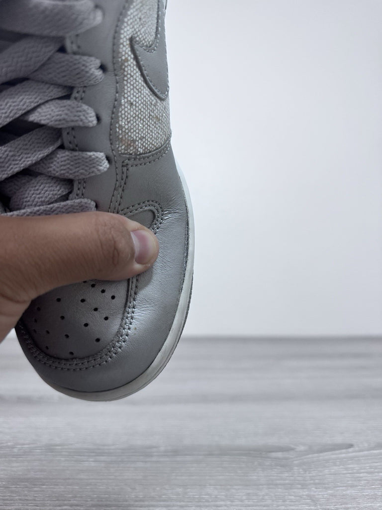 Size 7W - Nike Womens Dunk High Metallic Shoe Silver Sparkle High 325203-001