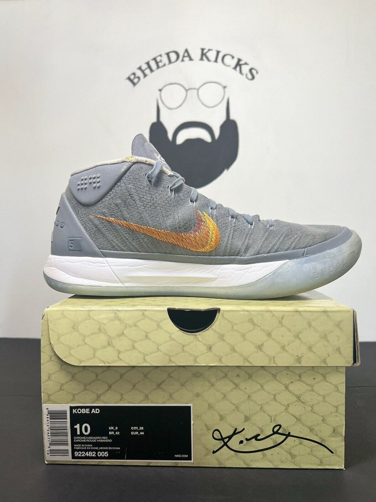 Nike Kobe A.D. Mid Grey Snake Size 10 922482-005 OG Preowned Authentic Rare