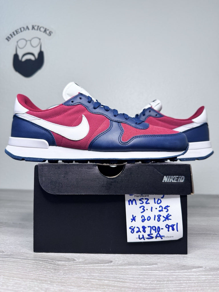 Size 10 - Nike Internationalist iD Shoes 828790-981 Preowned Authentic Rare
