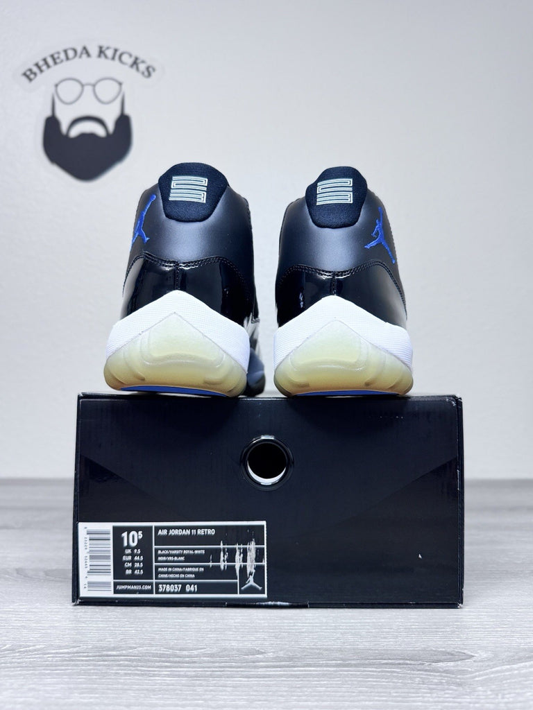 Size 10.5 - Nike Air Jordan 11 Retro Space Jam 2009 Black 378037-041 Brand New
