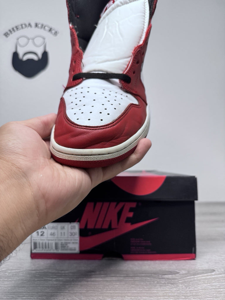 Size 12 - Air Jordan 1 Retro High OG "CHICAGO" 2015 555088-101 Preowned