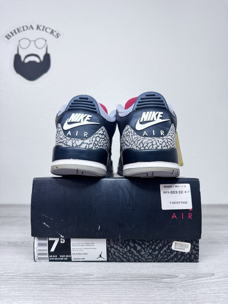 Size 7.5 - 2018 Nike Air Jordan 3 III Retro OG Black Cement 854262-001 Men's