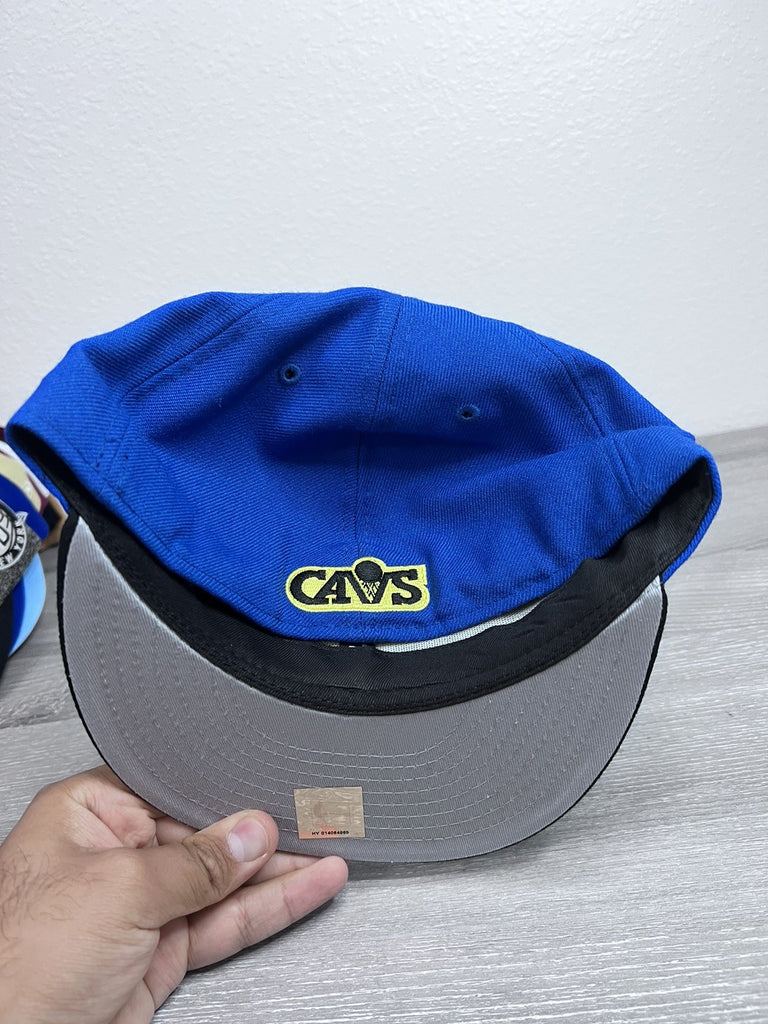 Cleveland Cavaliers Cavs NBA 9Fifty New Era Hat Snap back Cap Blue Yellow